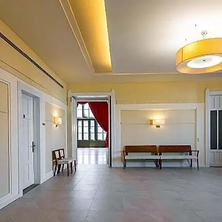 Erzsebet Kiralyne Ξενοδοχείο